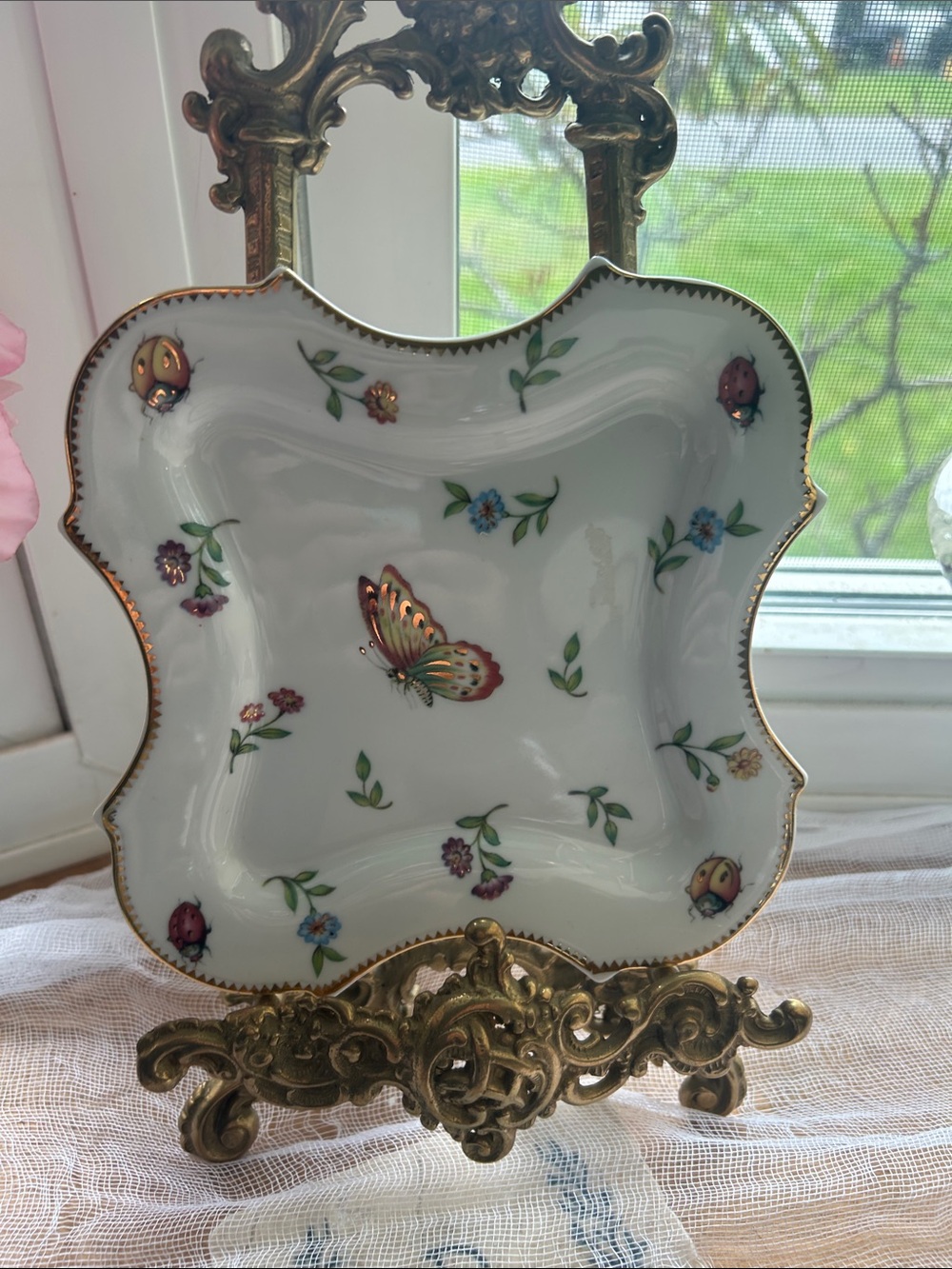 Godinger and Co primavera butterfly pattern porcelain plate